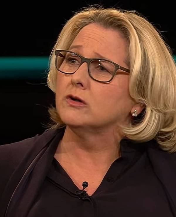 Svenja Schulze (SPD), Bundesministerin für wirtschaftliche Zusammenarbeit und Entwicklung, am 17.03. zu Gast bei Markus Lanz.