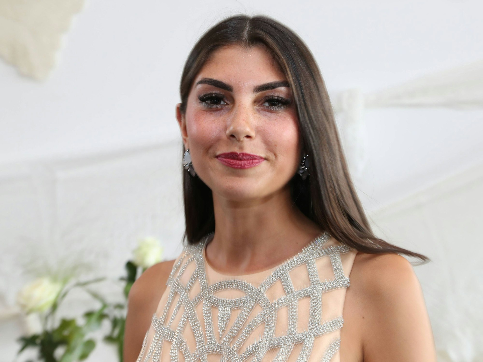 Yeliz Koc lächelt in die Kamera.