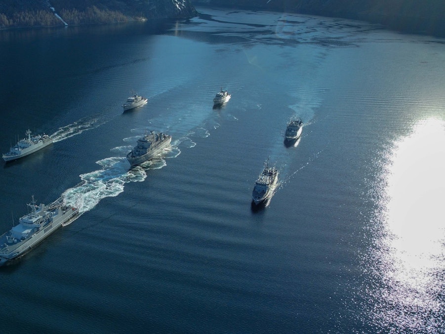 Minenstreitkräfte der Nato vor Geiranger: Sie bereiten sich auf Übung „Cold Response 22“ vor, die bis zum 1. April dauern soll. Ein klares Signal in Richtung Putin.