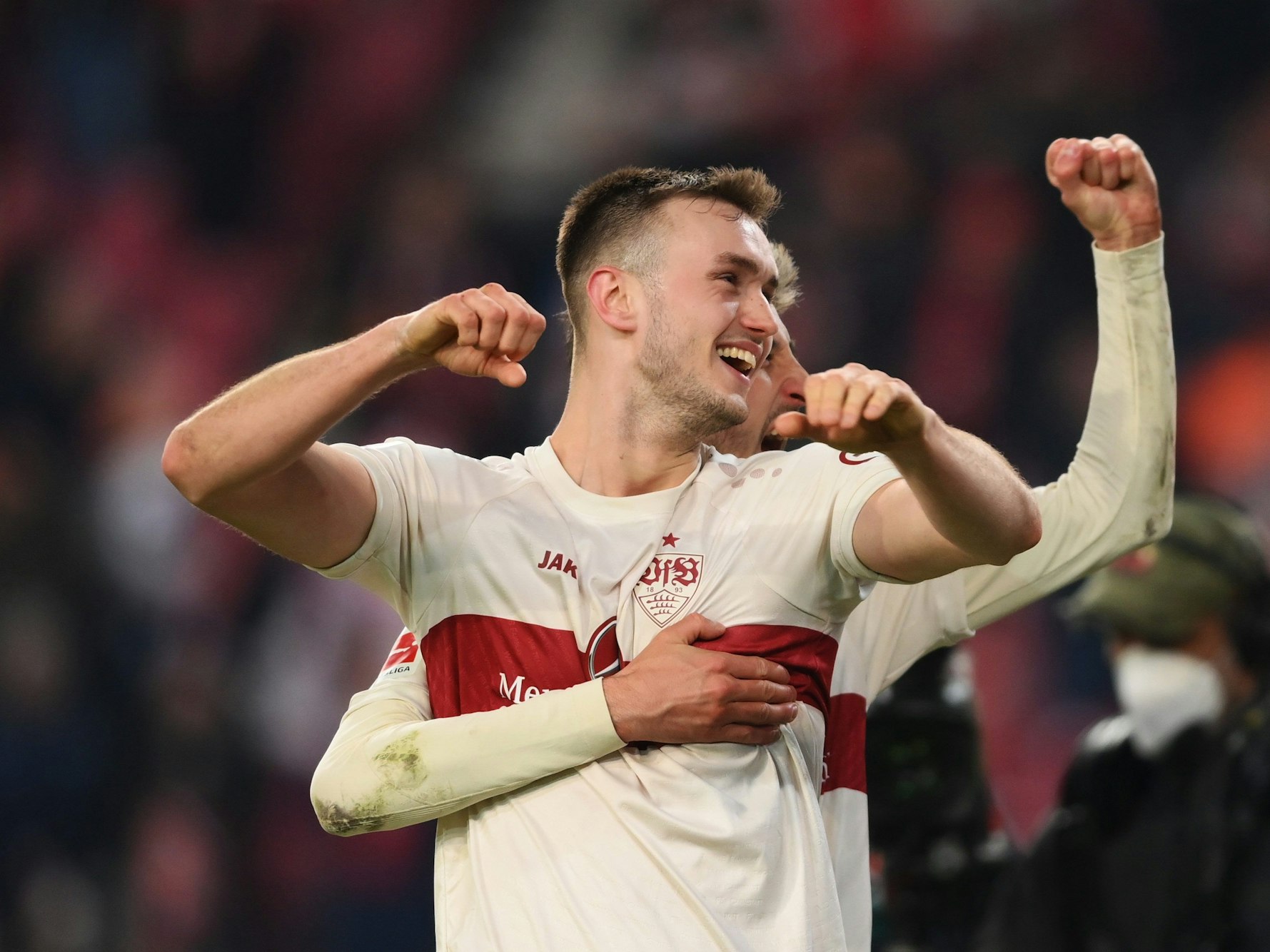 Sasa Kalajdzic vom VfB Stuttgart beim Torjubel.