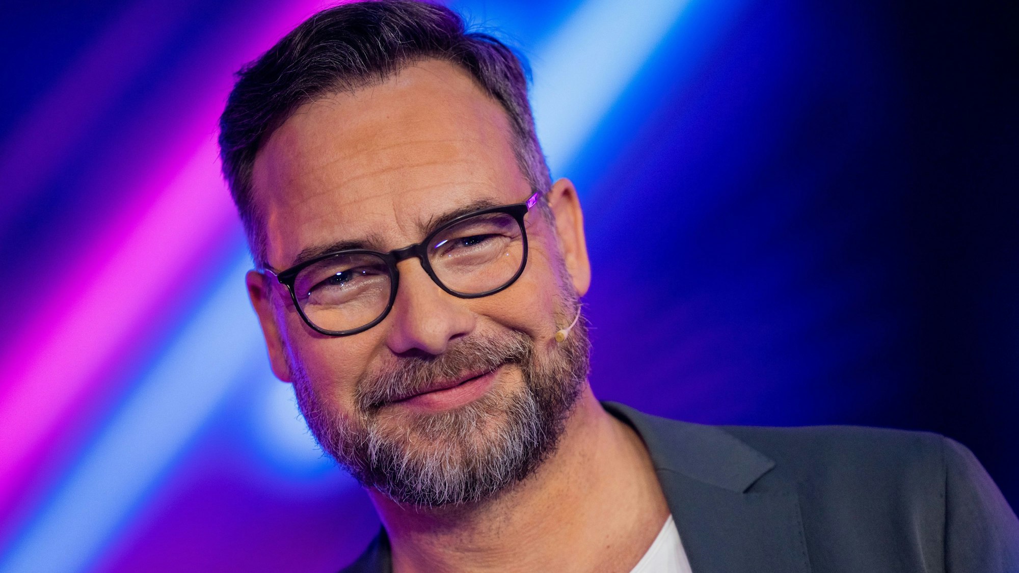 Matthias Opdenhövel (hier im Januar 2022) ist aktuell corona-positiv und fehlt daher beim Auftakt der neuen „The Masked Singer“-Staffel am 19. März 2022.