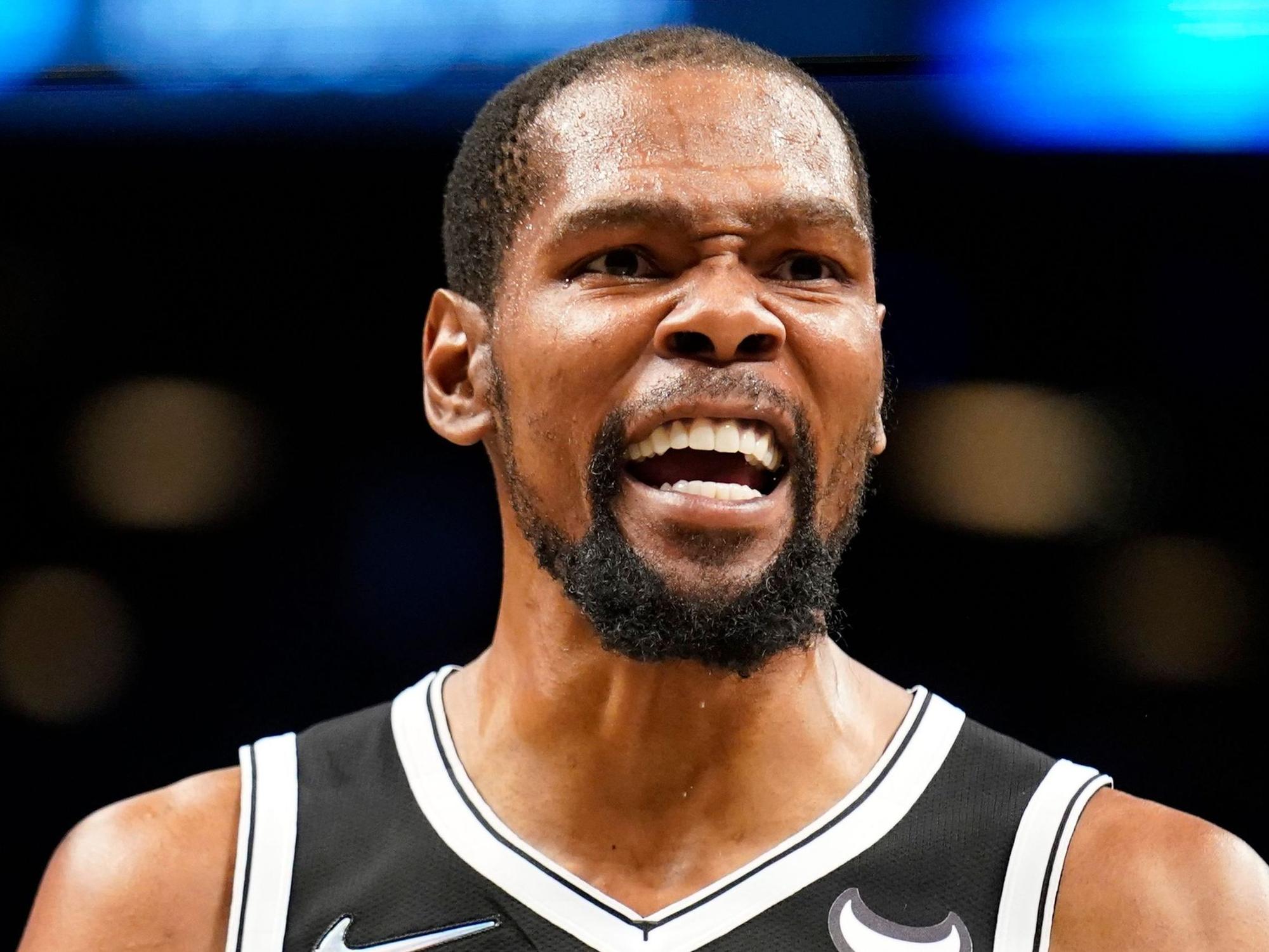 Brooklyn Nets-Spieler Kevin Durant ist sauer.