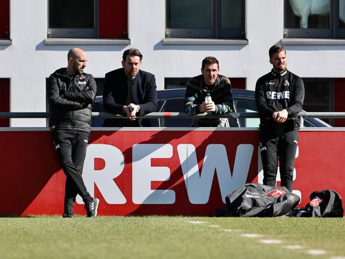 Miroslav Klose schaute sich das Training des 1. FC Köln an.