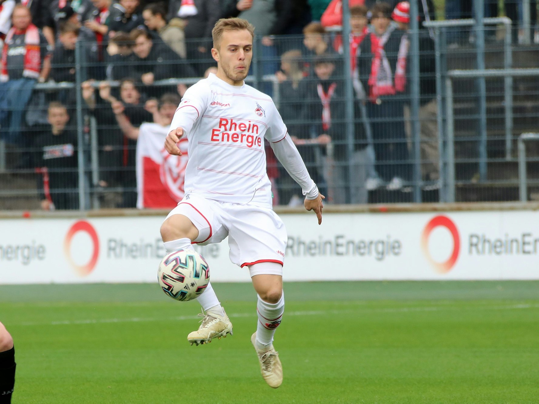 Justin Petermann im Trikot des 1. FC Köln II