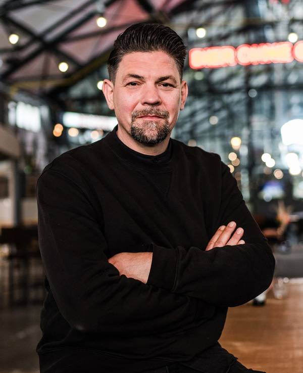Star-Koch Tim Mälzer in der VOX-Show „Kitchen Impossible“ (VOX-Ausstrahlung am 20. März 2022)