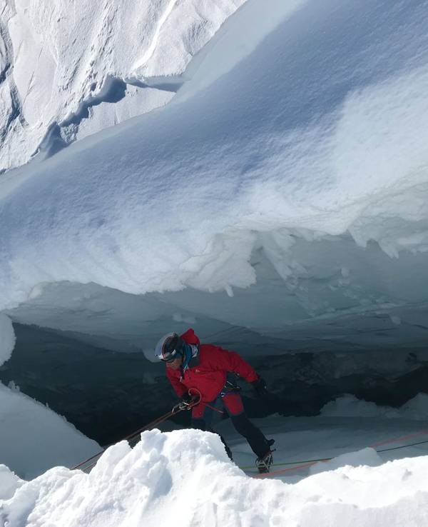 Gletscher: Sie sind Eismassen, die unser Planet dringend braucht. In Chile werden Gletscher nun durch einen Nationalpark geschützt. Unser Archivbild zeigt eine Gletscherspalte in Österreich (2021).