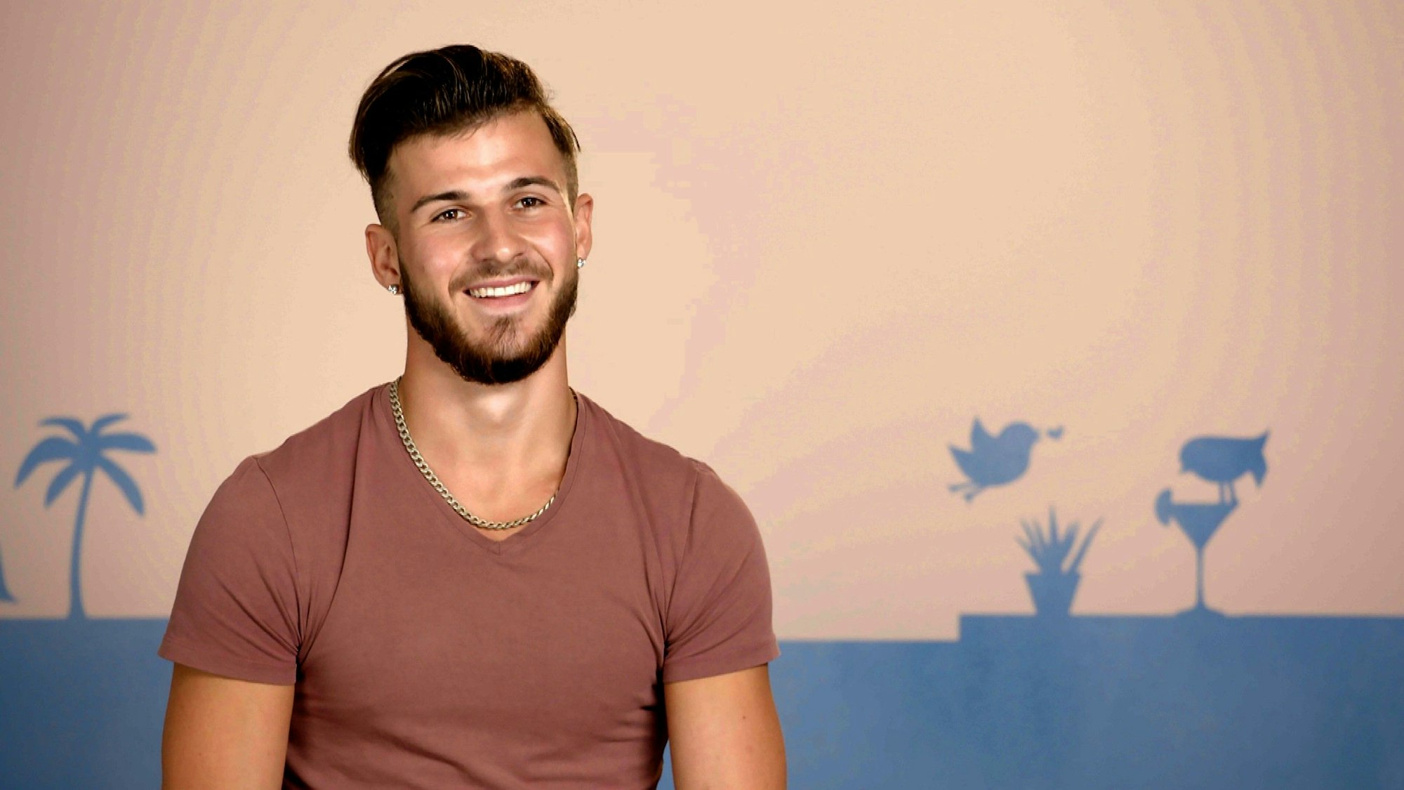 Das Foto zeigt den „First Dates Hotel“-Teilnehmer Pablo (Ausstrahlung: 21. März 2022)