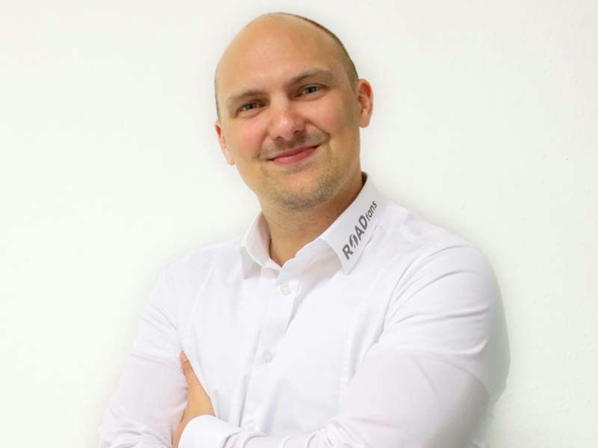 Joscha Stephan ist einer der beiden Geschäftsführer von roadfans.