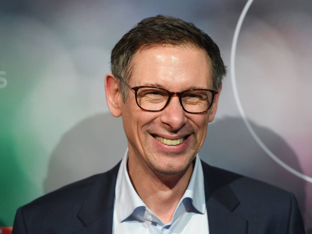 Steffen Simon, ARD-Sportjournalist, lächelt beim Neujahrsempfang der Deutschen Fußball Liga (DFL).