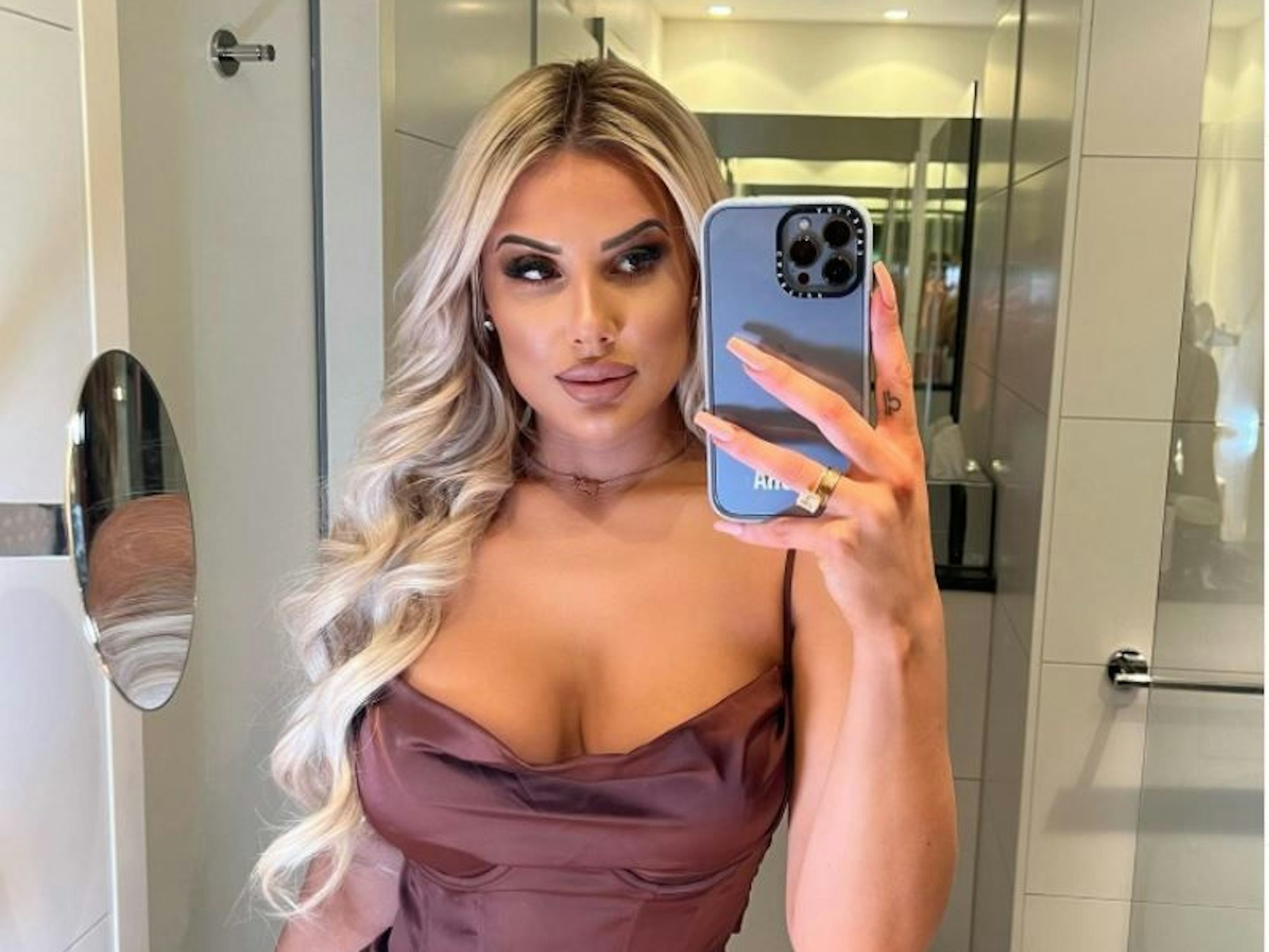 Die #CoupleChallgenge-Kandidatin Laura Lettgen auf einem Selfie vom 7. März 2022.