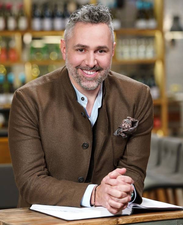 Roland Trettl bei „First Dates - Ein Tisch für zwei“. In der Folge vom 24. März machte ihn ein glücklicher Zufall völlig sprachlos.