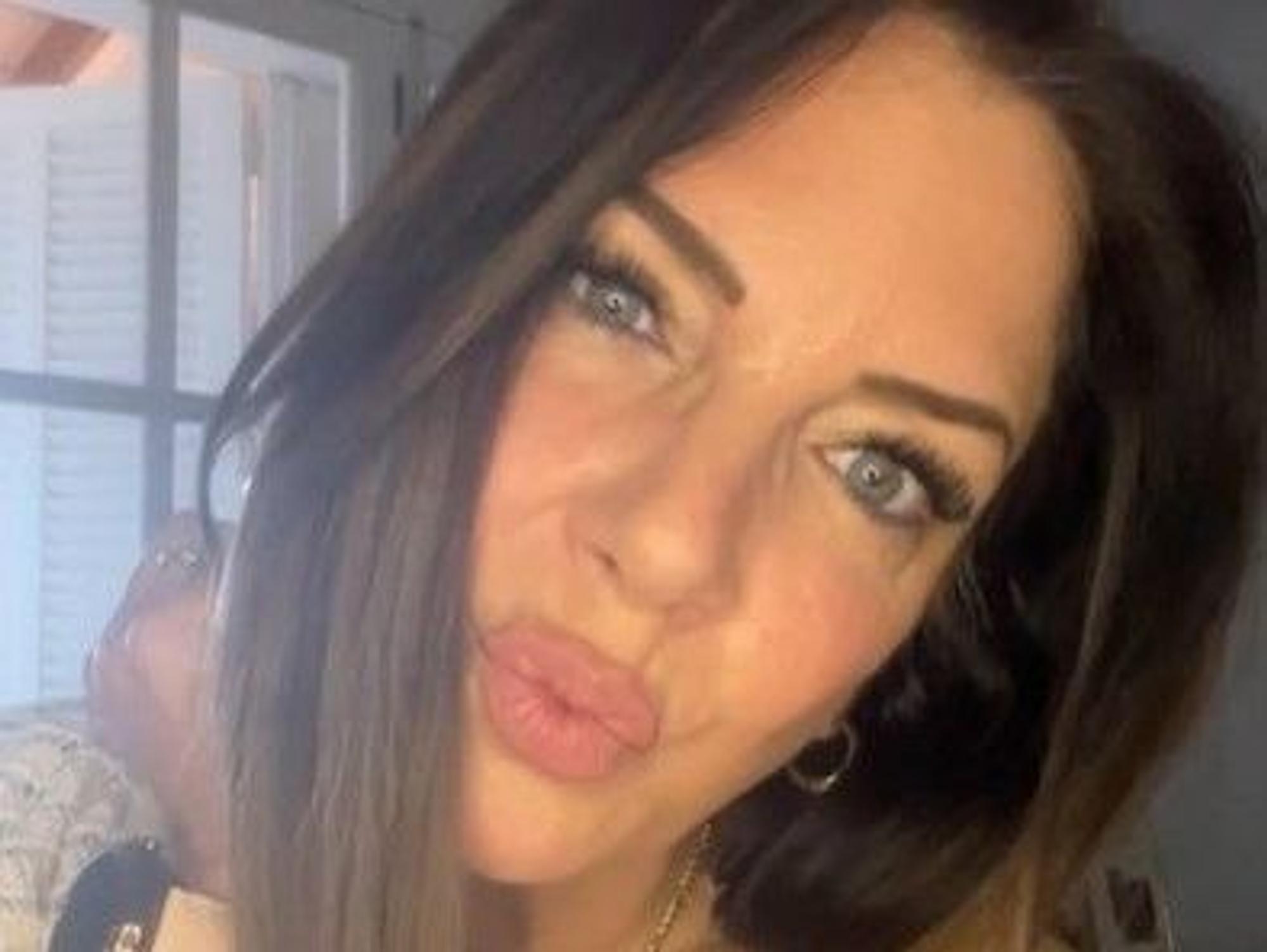 Bekannt aus „Goodbye Deutschland“: Danni Büchner, hier in einem Instagram Beitrag vom 24. März 2022, brachte ihr Fans nun so richtig auf die Palme.