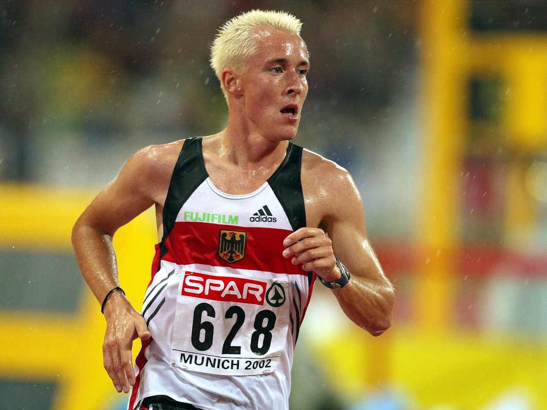 Alexander Lubina läuft über die Bahn