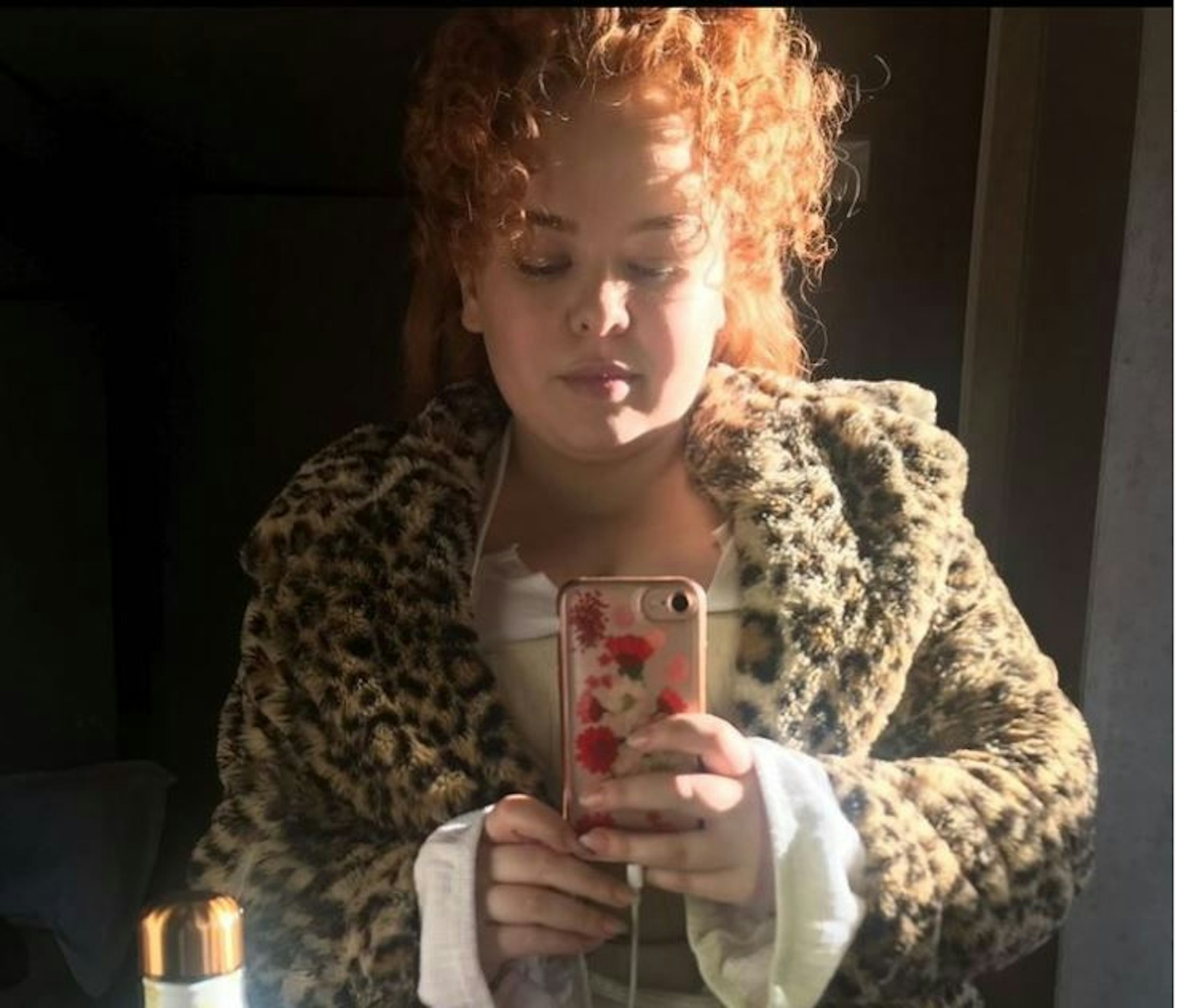 Bridgerton: Nicola Coughlan (hier 2021 auf einem Instagram-Selfie) spielt die Penelope Featherington - und ist wieder als Lady Whistledown in Staffel 2 zu sehen.