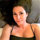 Sat.1-Frühstücksfernsehen: Moderatorin Vanessa Blumhagen zeigt sich am 17. Februar auf ihrem Instagram-Account @vanessa_blumhagen.