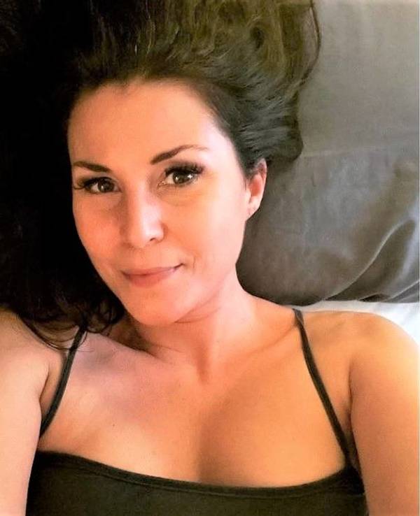 Sat.1-Frühstücksfernsehen: Moderatorin Vanessa Blumhagen zeigt sich am 17. Februar auf ihrem Instagram-Account @vanessa_blumhagen.