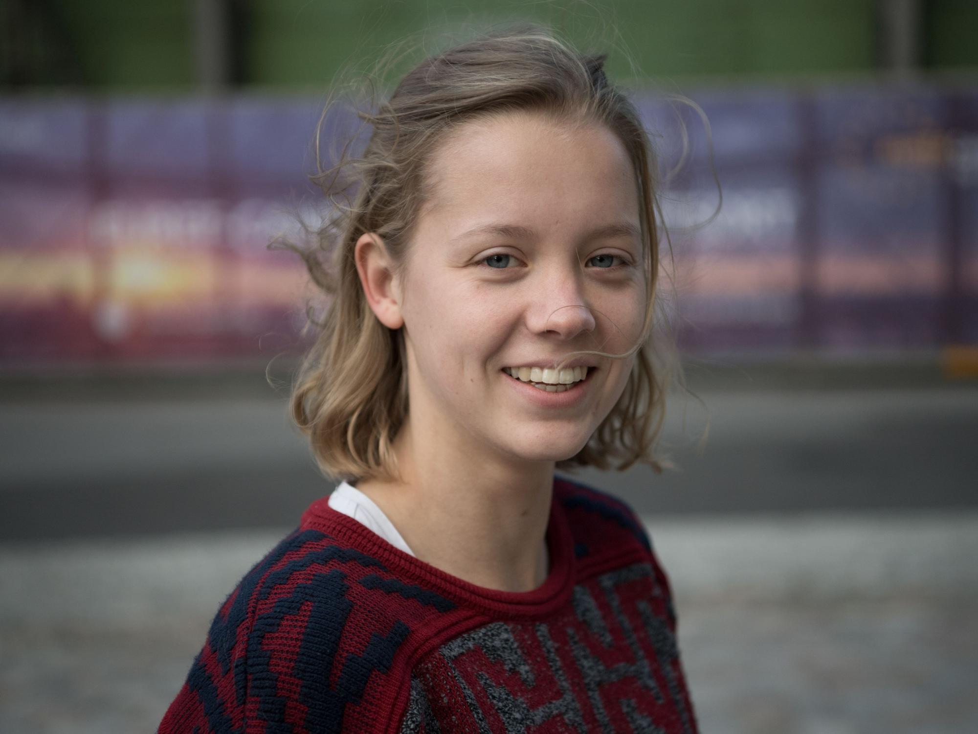 Carla Reemtsma, Fridays for Future-Aktivistin, steht während einer Pressekonferenz zu den Erwartungen an das Klimakabinett und zum bevorstehenden internationalen Streik. +++ dpa-Bildfunk +++
