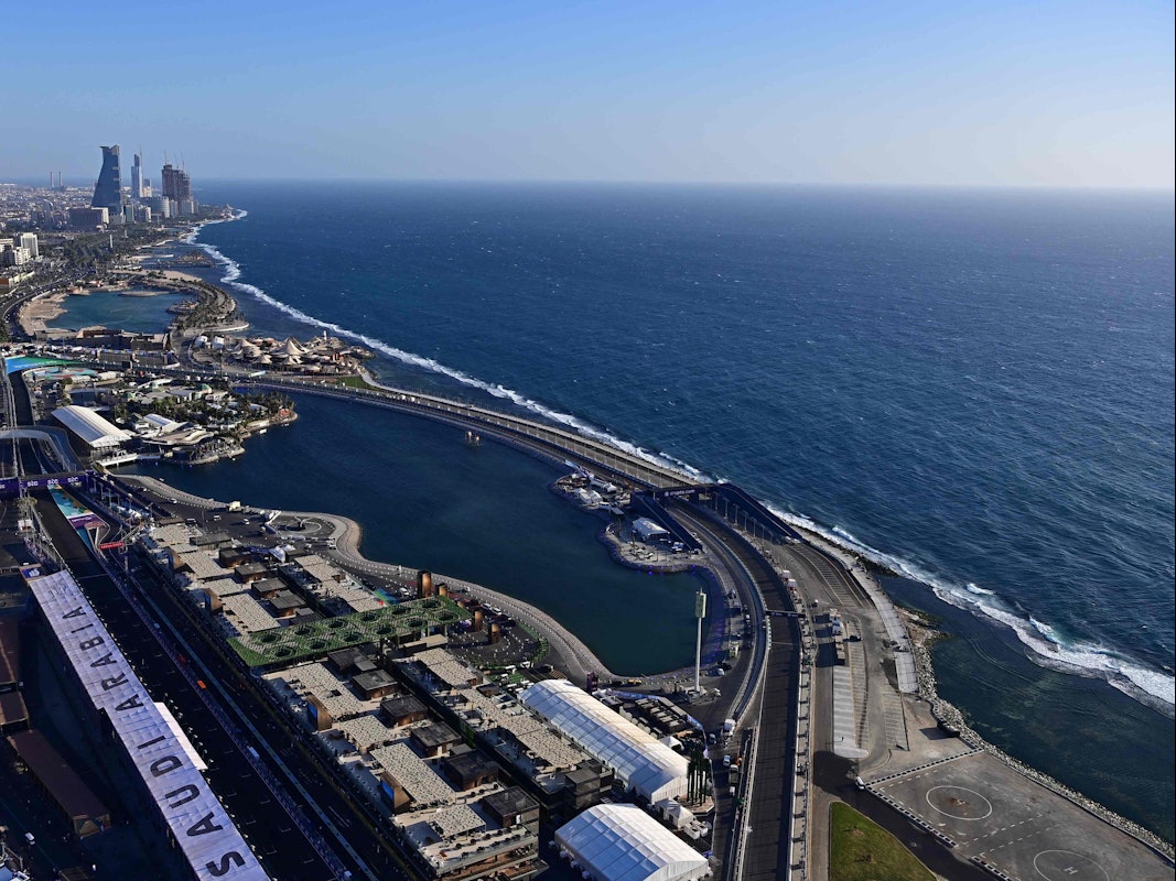 Luftaufnahme der Formel-1-Strecke in Jeddah/Saudi Arabien.