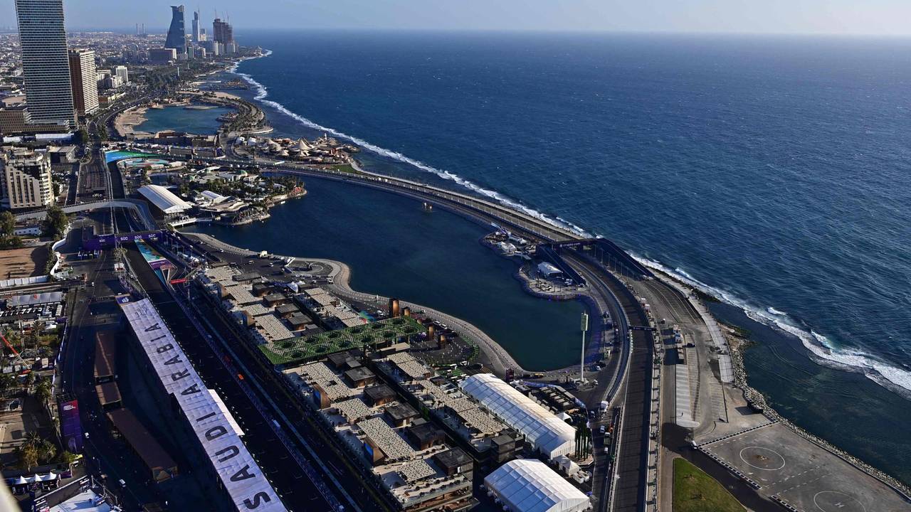 Luftaufnahme der Formel-1-Strecke in Jeddah/Saudi Arabien.