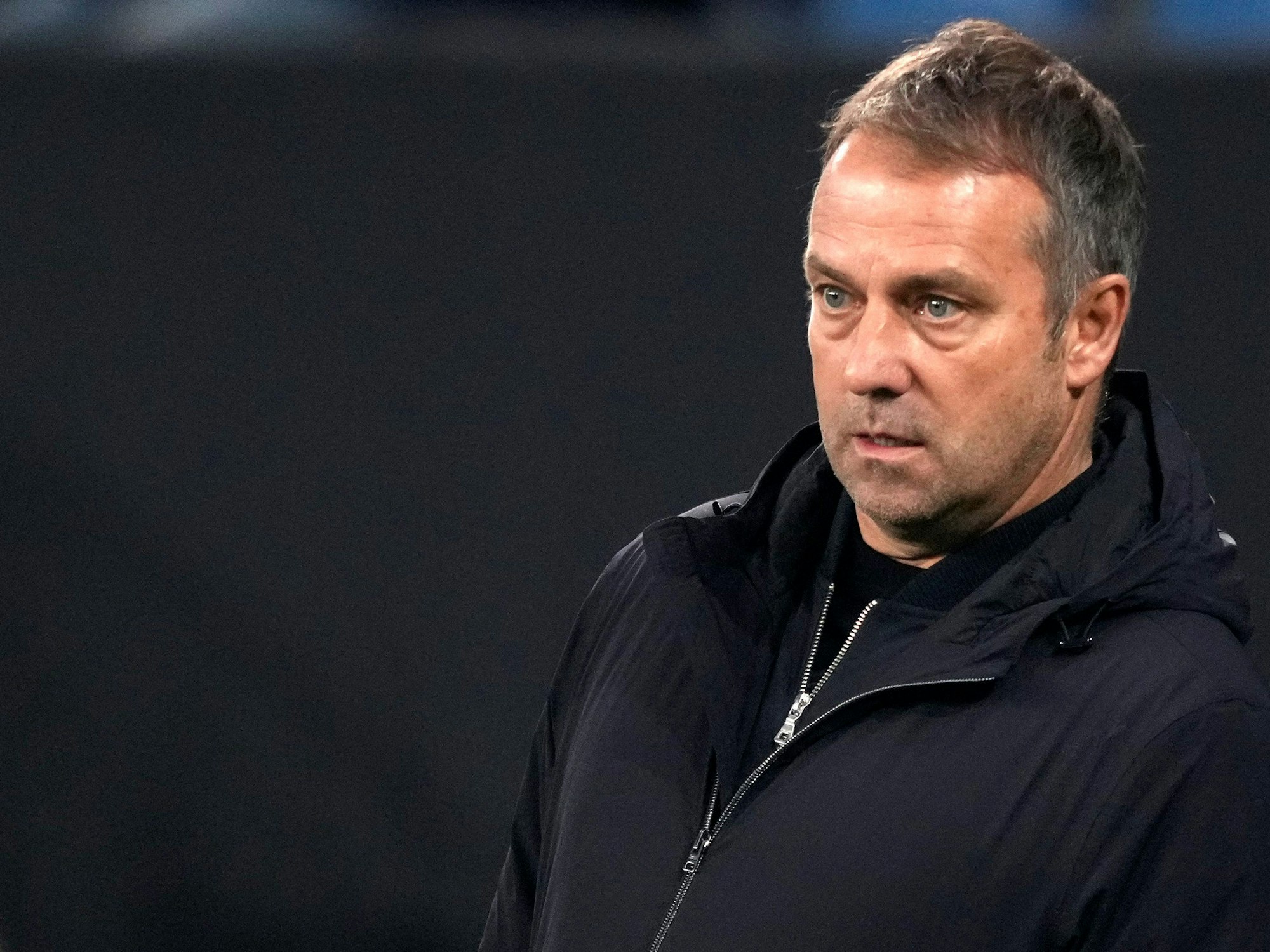 Hansi Flick gewinnt mit Deutschland gegen Israel.