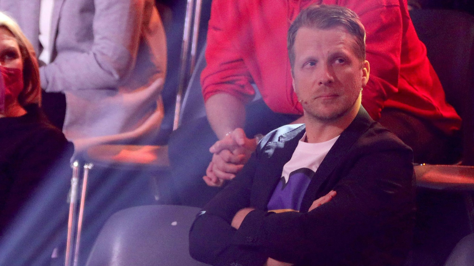 Oliver Pocher hier am 25. Februar 2022 bei Let's Dance 15th season of the television competition show "Let's Dance" at MMC Studios on February 25, 2022 in Cologne, Germany. (Photo by Joshua Sammer/Getty Images)