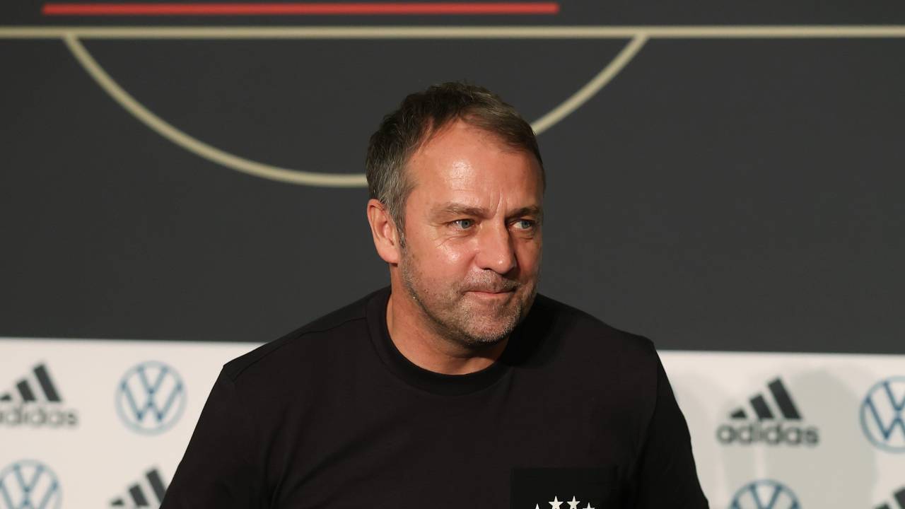 Hansi Flick bei der Pressekonferenz der Nationalmannschaft.