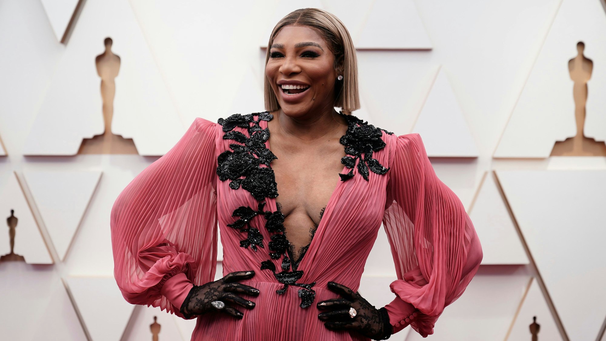 Serena Williams arrives at the Oscars on Sunday, March 27, 2022, at the Dolby Theatre in Los Angeles. (AP Photo/Jae C. Hong)