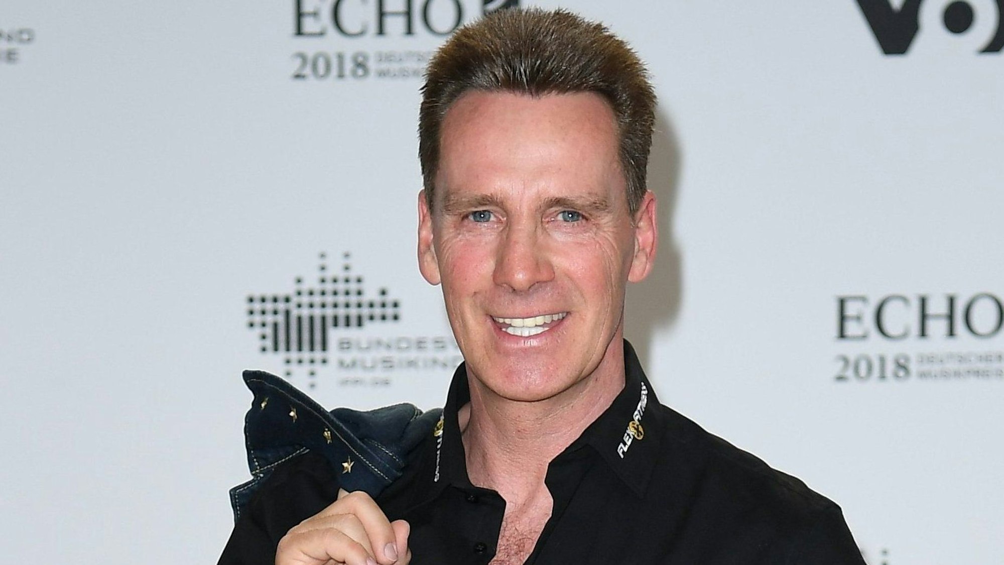 Jürgen Milski kommt zu der 27. Verleihung des Deutschen Musikpreises Echo.