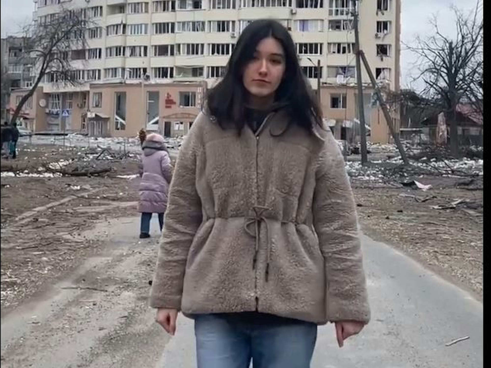 Valeria, besser bekannt unter ihrem TikTok-Namen „Valerisssh“ zeigt auf der Plattform sowie auf Instagram ihren Alltag während des Ukraine-Kriegs. Nun berichtet sie, dass ein enges Familienmitglied gestorben ist.