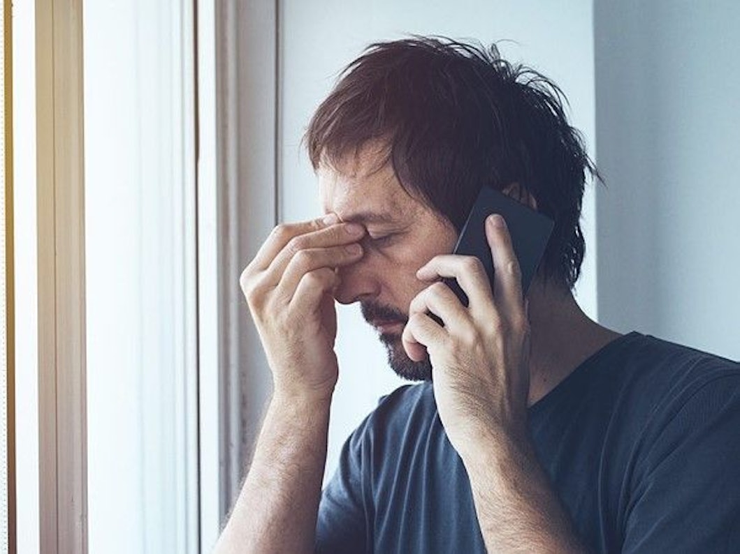 Das LKA in NRW warnt vor Fake-Anrufen von Europol, Interpol oder "Police Departments". Mit dieser neuen Masche wollen die Betrüger nur ans Geld.