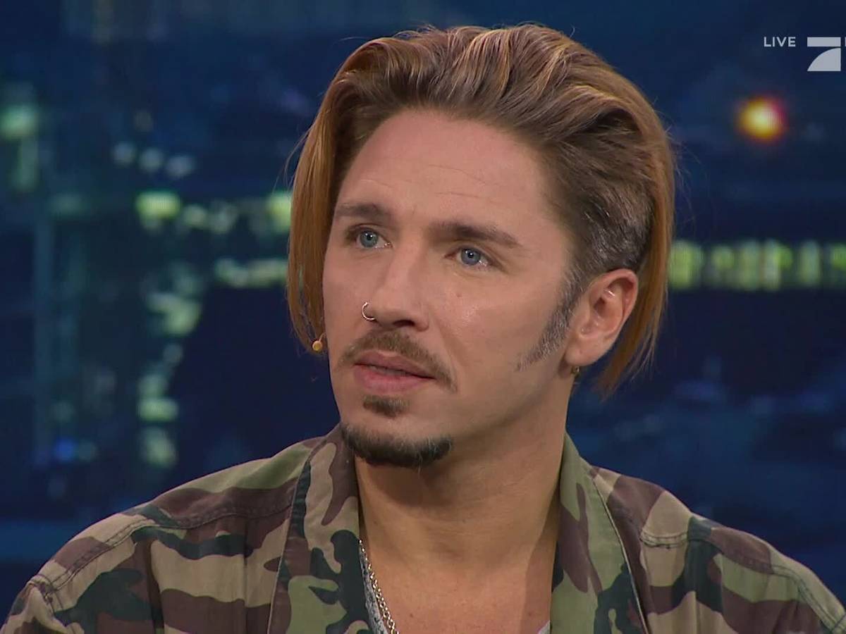 Sänger Gil Ofarim, hier live bei „Zervakis & Opdenhövel“ im Oktober 2021, ist auf Instagram nicht mehr auffindbar.