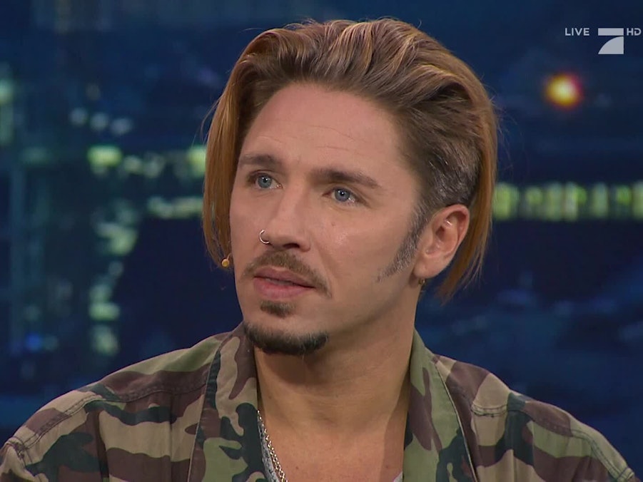 Sänger Gil Ofarim, hier live bei „Zervakis & Opdenhövel“ im Oktober 2021, ist auf Instagram nicht mehr auffindbar.