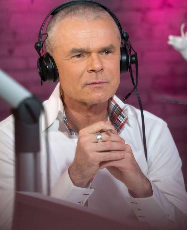 WDR-Moderator Jürgen Domian (hier im Dezember 2016) war über 20 Jahre lang als „Kummerkasten der Nation“ ein fester Bestandteil im WDR. Nun steht fest, dass das Format im WDR-Fernsehen nicht weitergeführt wird.