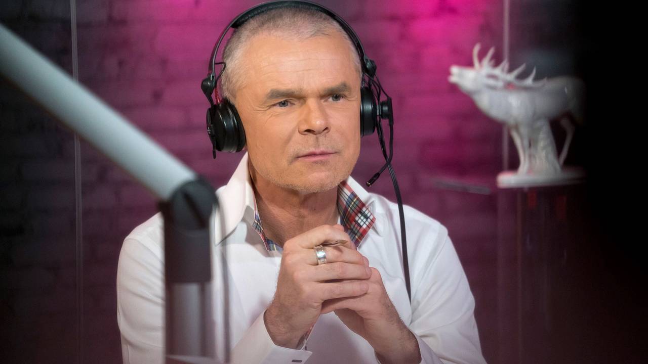 WDR-Moderator Jürgen Domian (hier im Dezember 2016) war über 20 Jahre lang als „Kummerkasten der Nation“ ein fester Bestandteil im WDR. Nun steht fest, dass das Format im WDR-Fernsehen nicht weitergeführt wird.