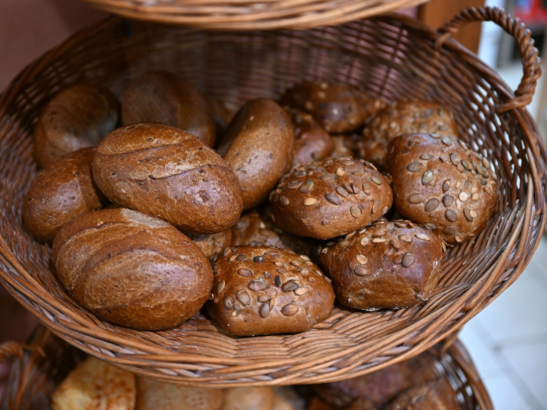 Rückruf bei Aldi: Es geht um Brötchen, die ein Pflanzenschutzmittel enthalten. Unser Symbolbild wurde 2022 gemacht.
