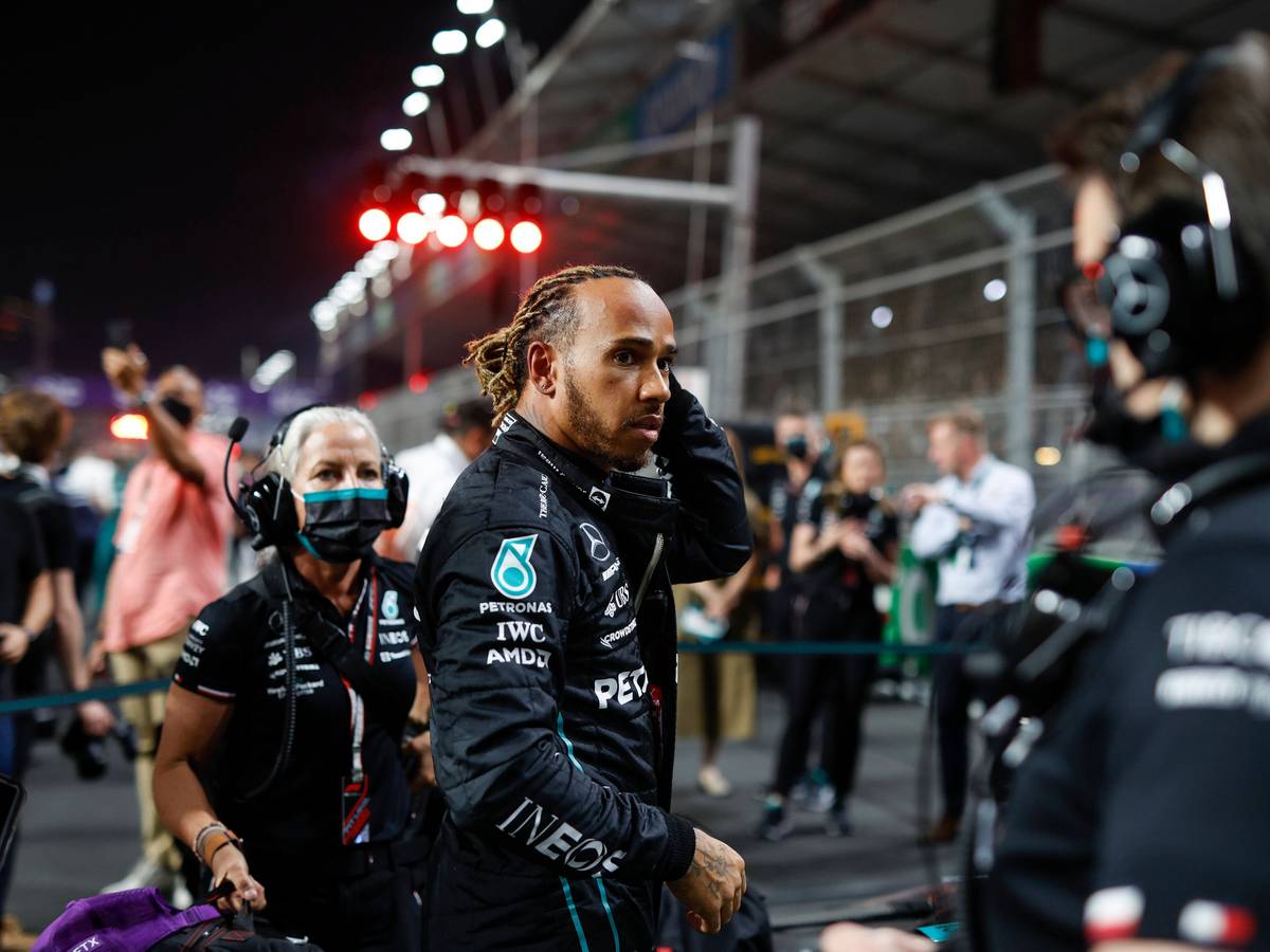 Lewis Hamilton auf der Rennstrecke in Jeddah (Saudi-Arabien)