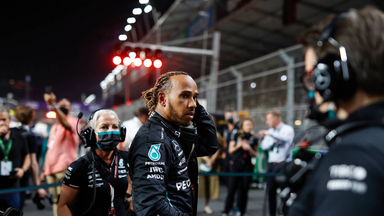 Lewis Hamilton auf der Rennstrecke in Jeddah (Saudi-Arabien)