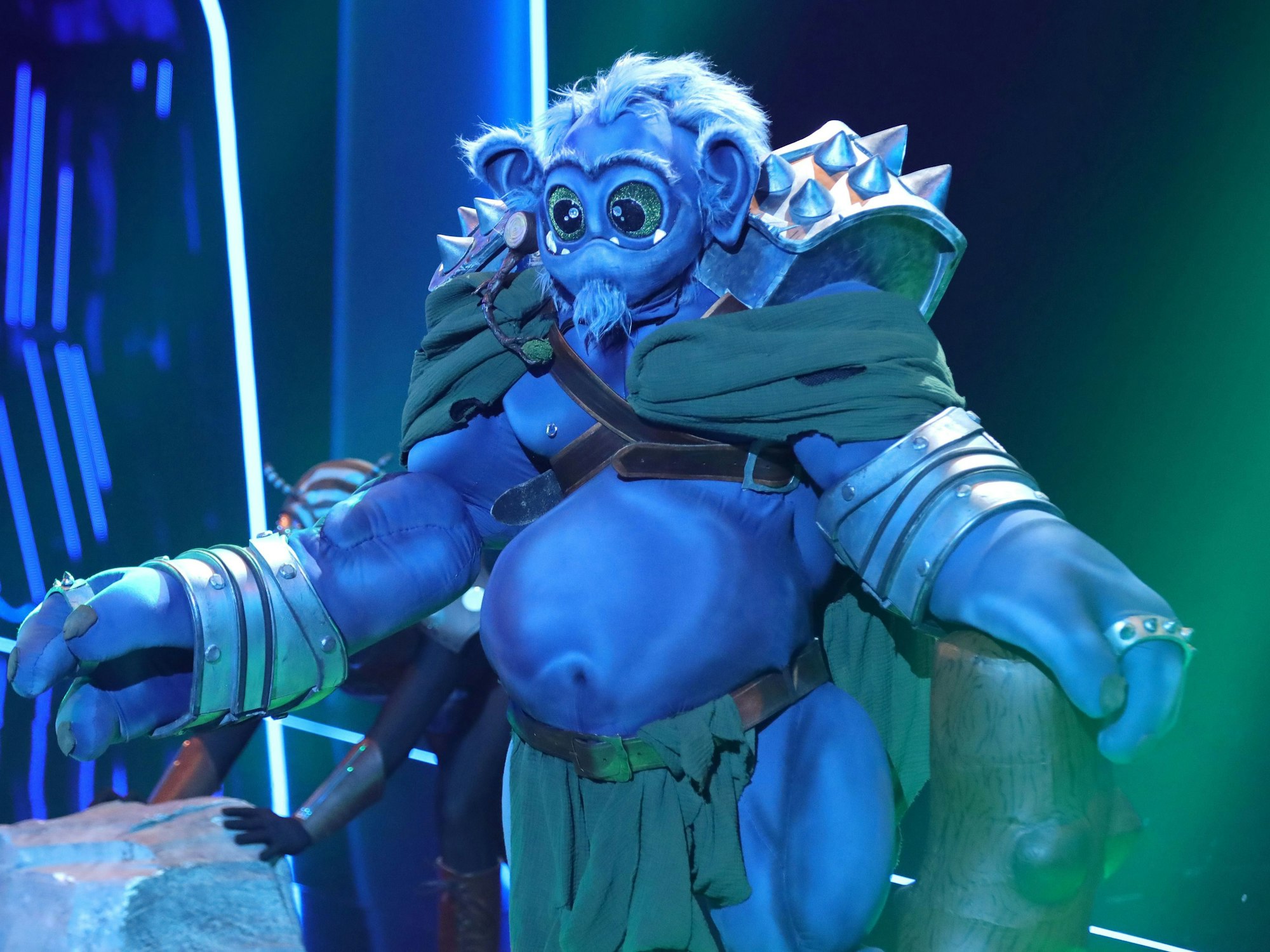 Wer steckt wohl hinter dem Ork bei der Show „The Masked Singer“ auf ProSieben? Das Bild wurde am 19. März 2022 aufgenommen.