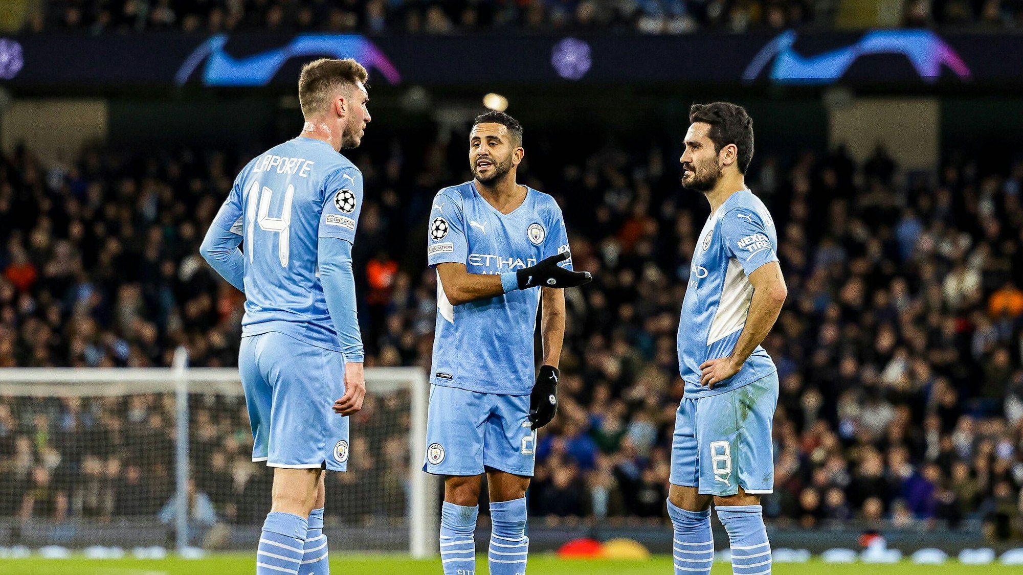 City-Spieler Mahrez, Laporte und Gündoğan beim Spiel gegen Sporting Lissabon