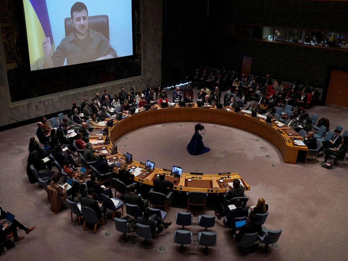 Der ukrainische Präsident Wolodymyr Selenskyj hat sich am Dienstag (5. April 2022) vor dem UN-Sicherheitsrat zum Krieg der Russen gegen die Ukraine geäußert.