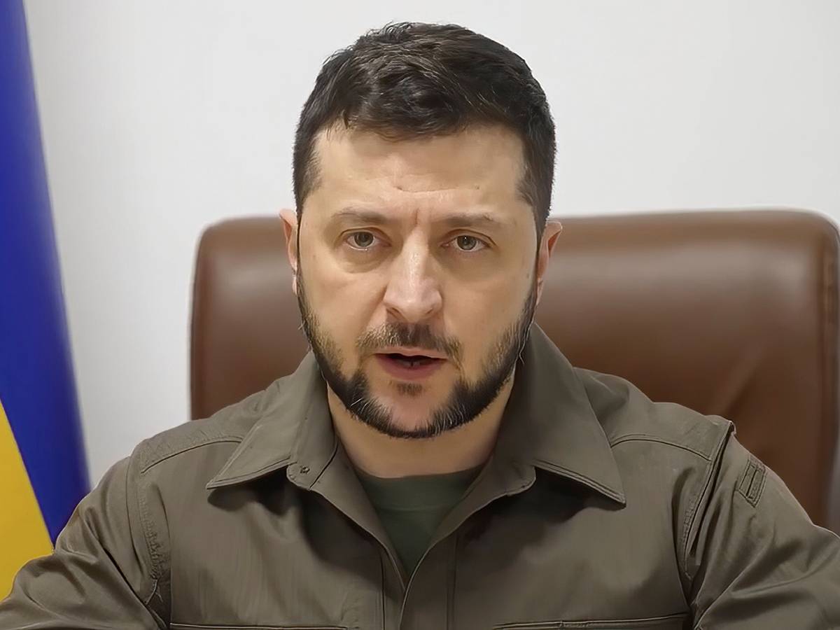 Dieses vom Pressebüro des ukrainischen Präsidenten zur Verfügung gestellte Videostandbild zeigt Wolodymyr Selenskyj, als er vor dem norwegischen Parlament spricht.