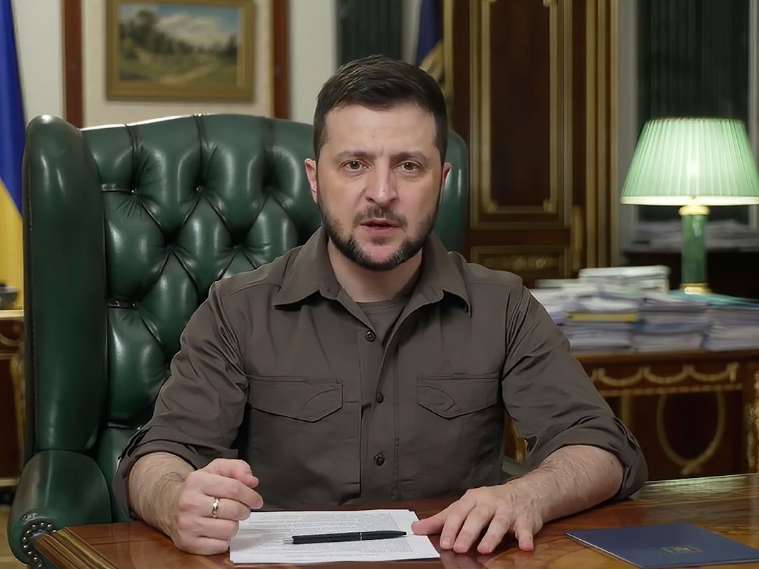 Der ukrainische Präsident Wolodymyr Selenskyj hat am 6. April vor dem irischen Parlament gesprochen und vor einer globalen Hungerkrise gewarnt. Er wurde via Video nach Dublin geschaltet.