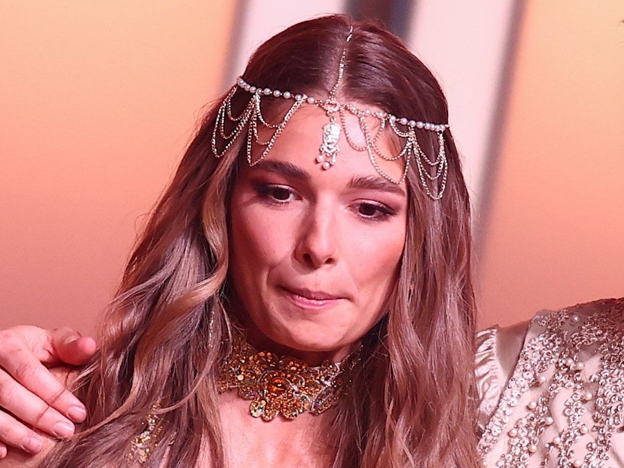 „Let's Dance“: Ex-Kandidatin Lola Weippert (hier 2021 neben Profitänzer Christian Polanc) übt auf Instagram scharfe Kritik.