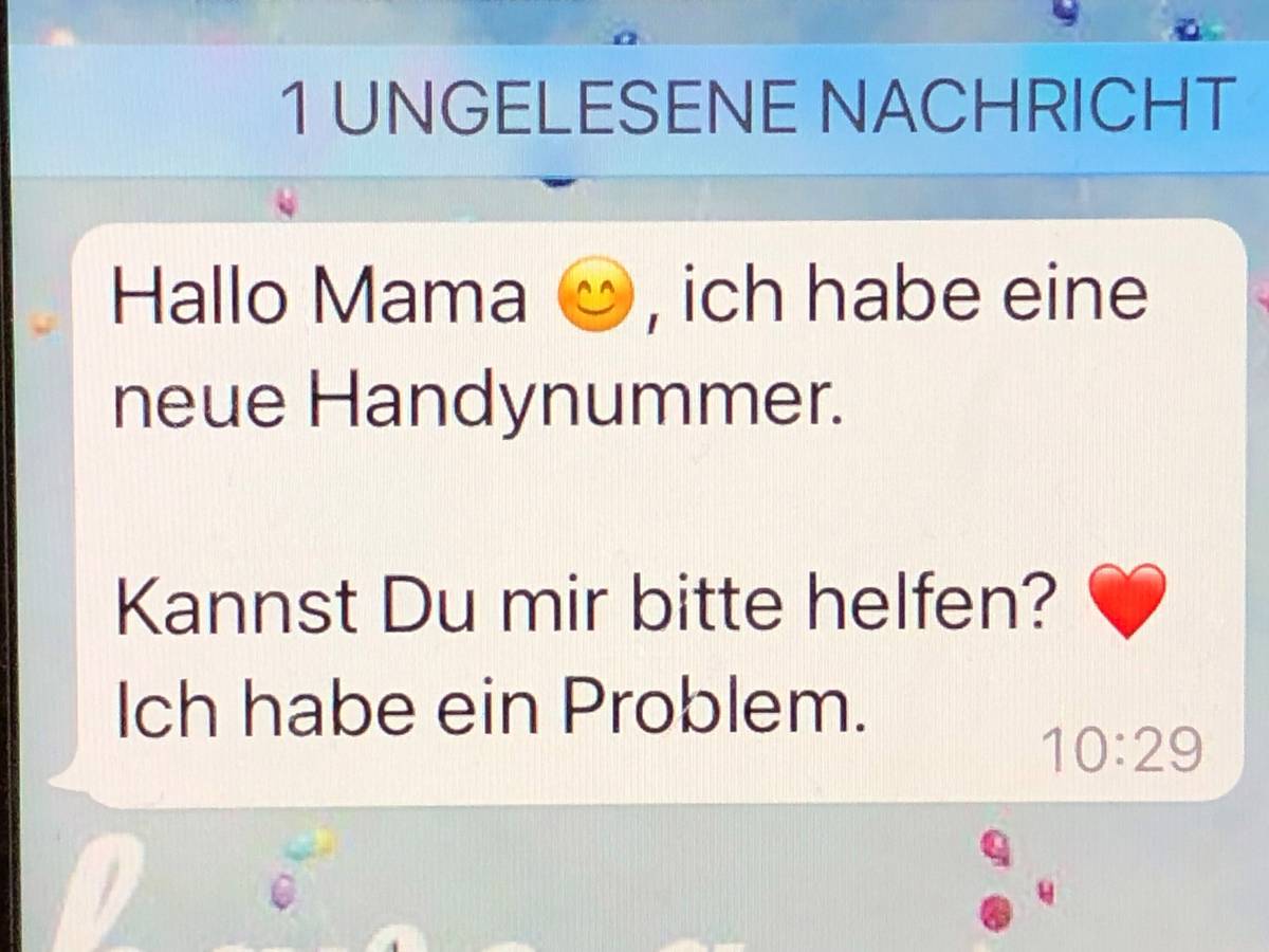 WhatsApp-Nachricht auf einem Smartphone