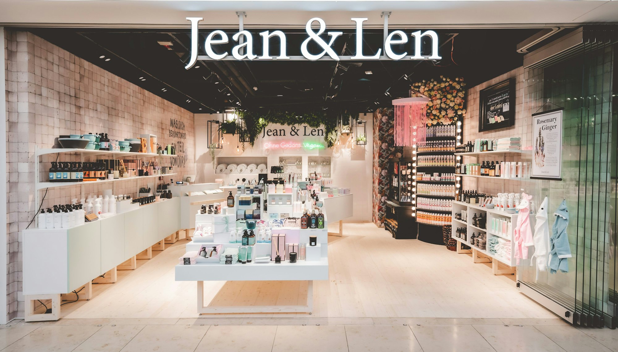 Der Flagshipstore von Jean & Len am Neumarkt.