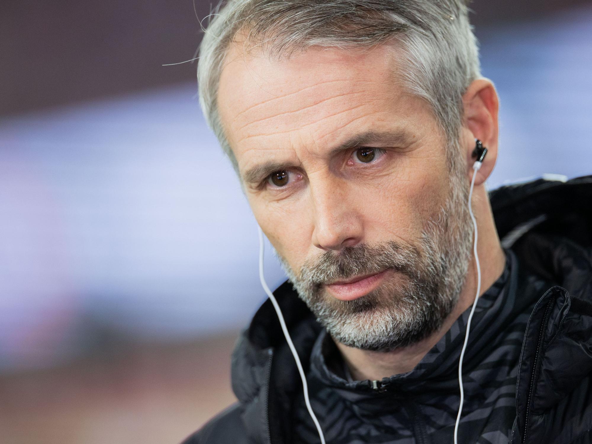 BVB-Trainer Marco Rose beim Interview.