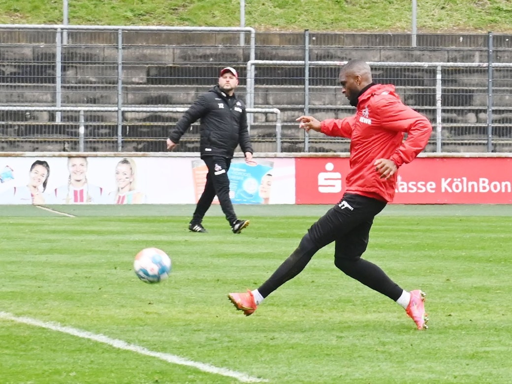 Anthony Modeste trainiert mit Steffen Baumgart beim 1. FC Köln.