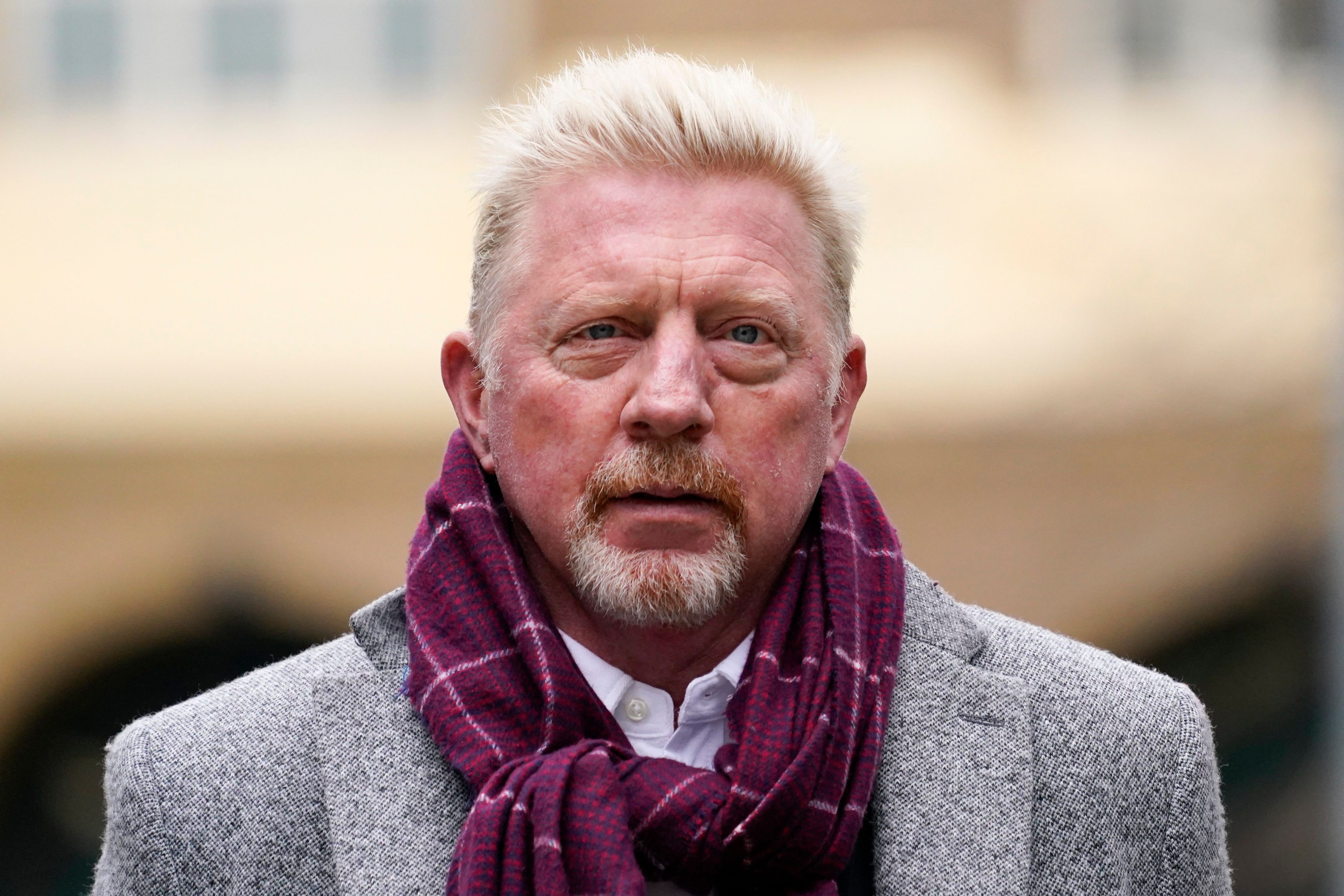 Boris Becker am Freitag (8. April) vor dem Gerichtsgebäude in London.