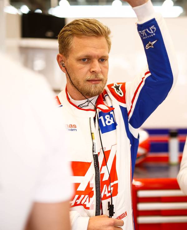 Magnussen und Schumacher nachdenklich vor dem Rennen in Jeddah
