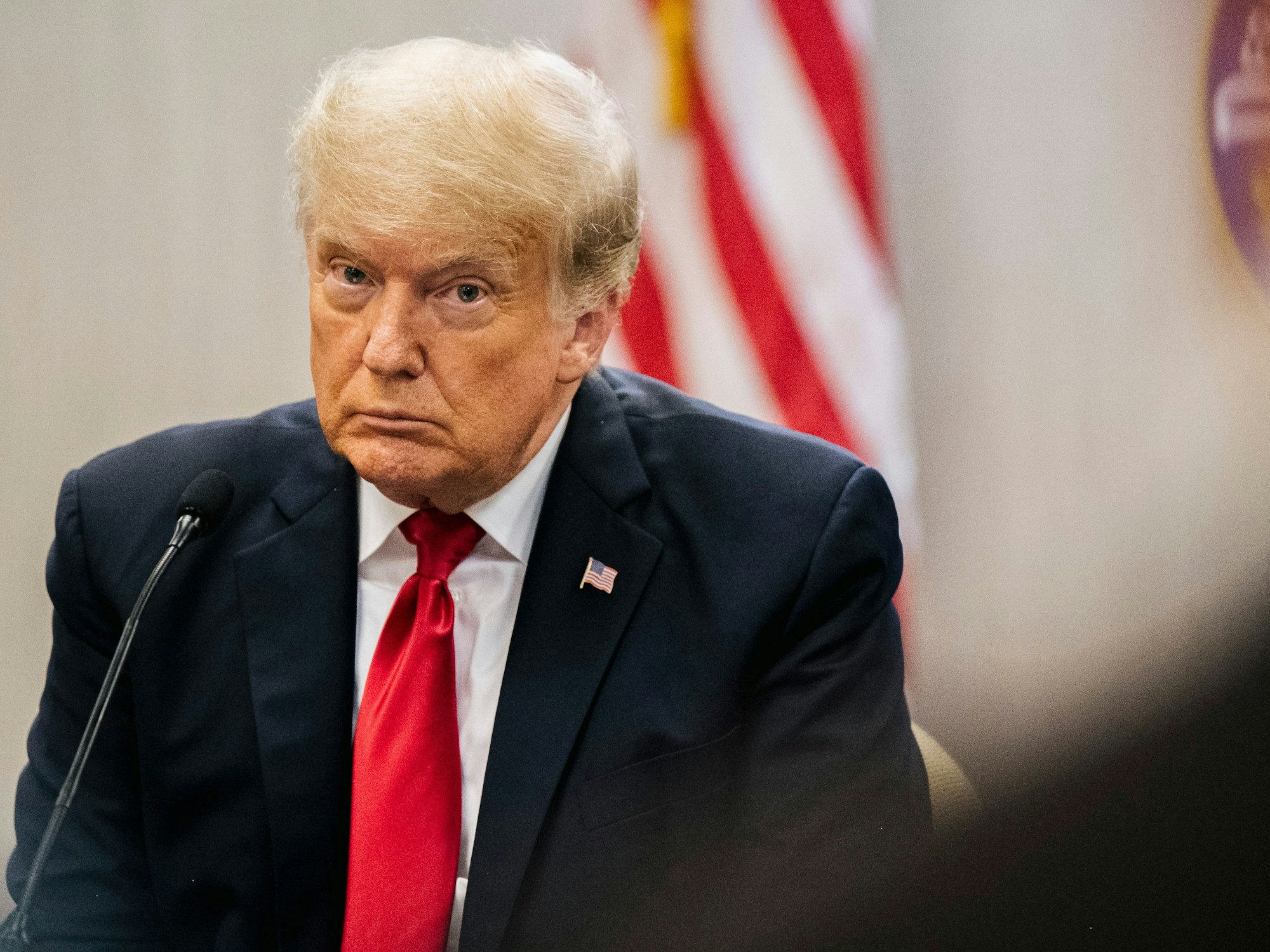 Der ehemalige Präsident der USA, hier im Juni 2021, soll eine Geldstrafe, wenn er zurückgehaltene Dokumente nicht bei der Staatsanwaltschaft vorlegt.